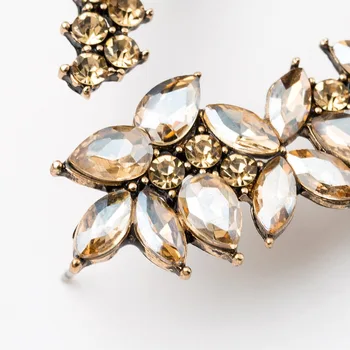 Qiaose Nuevo Diseño de diamantes de imitación de la Hoja en Forma de Aretes para las Mujeres de Moda de la Colección de Joyas Aretes Accesorios Mayorista