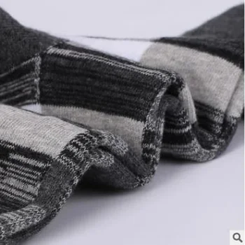 10PCS=5 pares de XL largo barril a Cuadros de algodón de otoño y de invierno engrosamiento desodorante para hombres calcetines