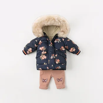 DBJ11915 dave bella invierno de las niñas de bebé con capucha floral capa infantil chaqueta acolchada de niños de alta calidad abrigo de los niños collar de prendas de vestir exteriores