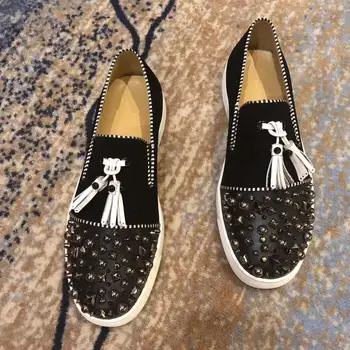 De Moda de lujo diseñador Zapatos de la boda para los Hombres de negro borlas con remaches zapatos planos Hombre vestido de Fiesta Formal, fiesta de graduación de negocios zapatos