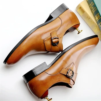 Mens zapatos formales de cuero Genuino zapatos oxford para los hombres vestirse de boda de los hombres de brogues de la oficina de zapatos de deslizamiento en la hebilla macho 2020