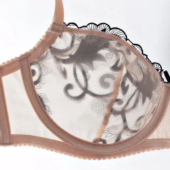 Transparente ropa interior femenina ver a través de bra conjunto sexy de lencería de encaje bordado de blaze 3/4 de taza de Huecos sujetador bragas