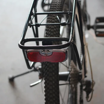 Bicicleta Bicicleta Bicicleta Reflector Trasero Luz de la Cola Para portaequipajes SIN Batería de la Aleación de Aluminio Reflectante de la luz trasera