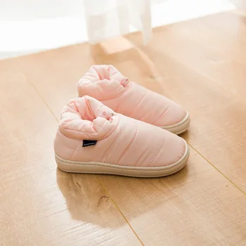 2019 Invierno de Algodón Nueva mujer zapatillas de Gran Tamaño 43 44 rosa, negro caliente hacia Abajo Impermeable de Espesor Inferior Exterior de Algodón Zapatos de mujer