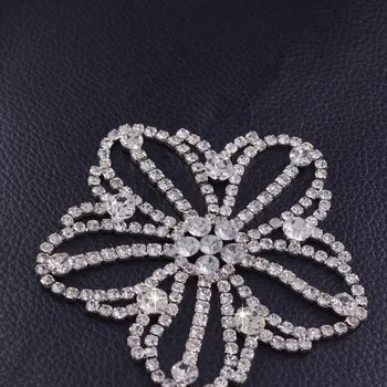 10pcs/lote de Flores de diamantes de imitación parches para la ropa de novia vestido de coser de cristal hechos a mano de plata de la base de diadema de apliques de YH-336