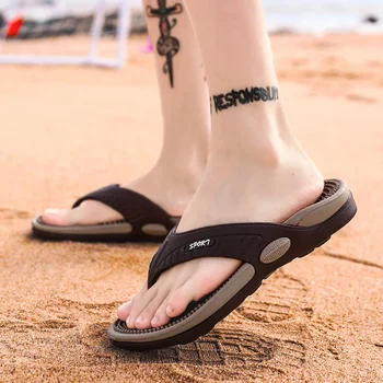 2020 Hombres Zapatillas Zapatos de Tamaño Grande de la Moda de Masaje de Agua en Verano Masculino Sandalias de Alta Calidad Plana Zapatos de Playa No-slip para Hombre Flip Flop